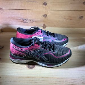 Women’s Asics Gel Cumulus 19